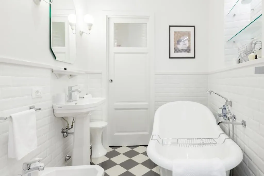 New Design Apartment Milano Italia